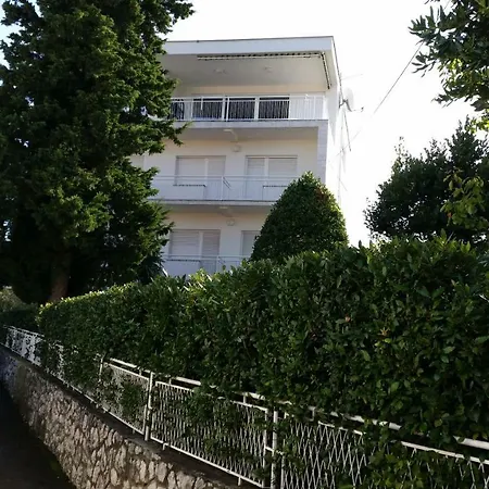 Vipava Apartment *