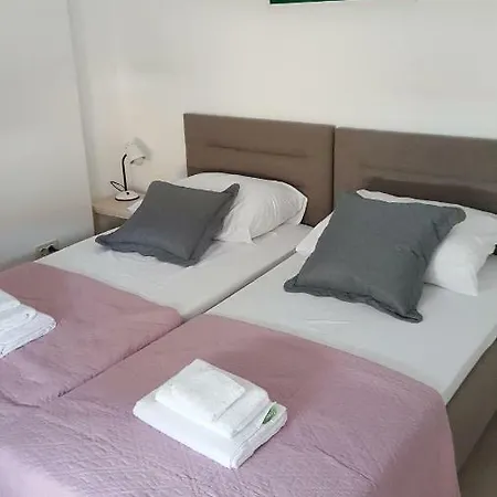 Apartment Vipava Selce