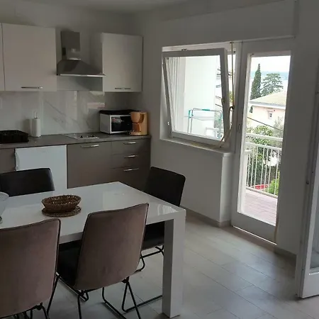 Apartment Vipava *